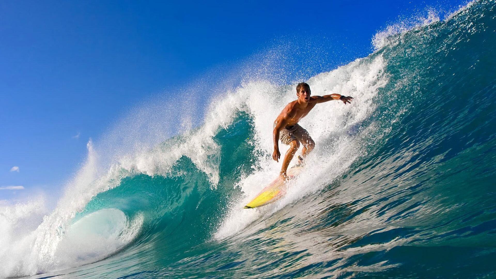 纳达尔鏖战五盘逆转晋级 法网再现经典对决