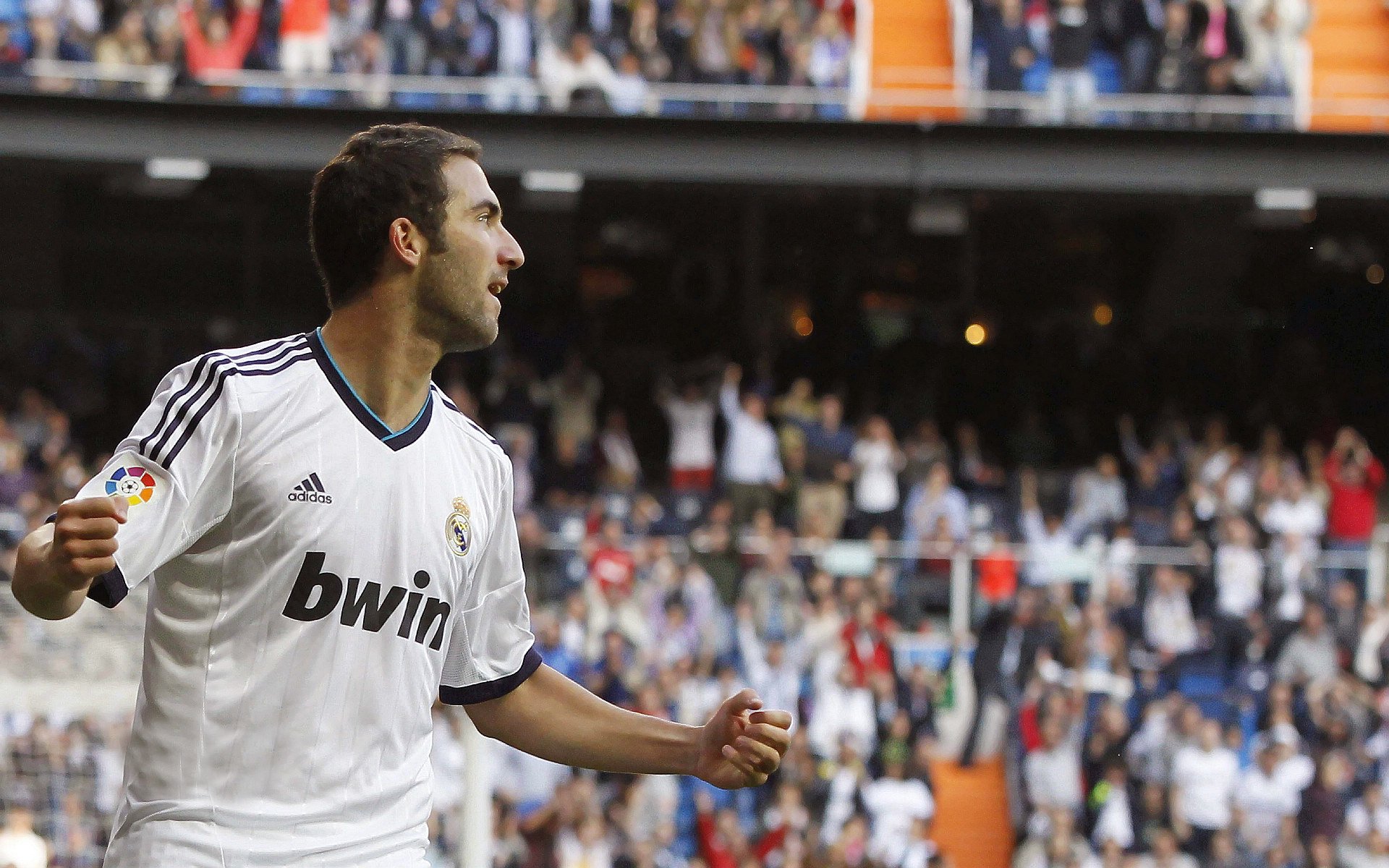 中国滑雪新星闪耀国际赛场,冬奥备战再添生力军