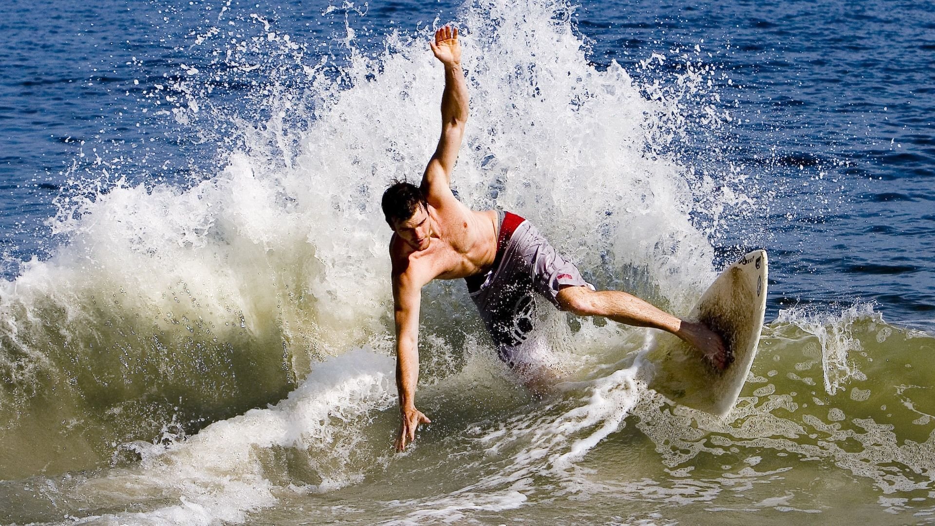 归化球员助力中国足球崛起,未来可期